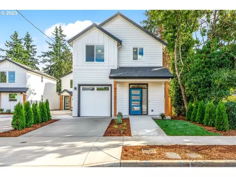 5470 SE Bybee Blvd #A, Portland, OR 97206