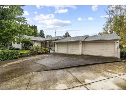 408 NE 111th St, Vancouver, WA 98685