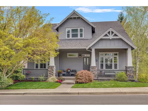 13033 SW Wilmington Ln, Tigard, OR 97224