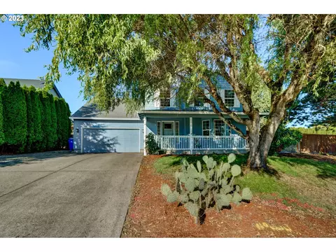 13089 SE Almond Ct, Clackamas, OR 97015