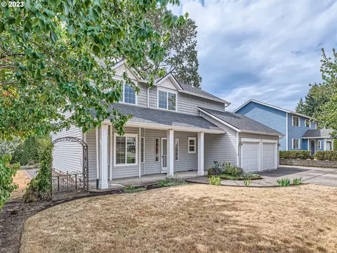 35738 Skyline Dr, Saint Helens, OR 97051
