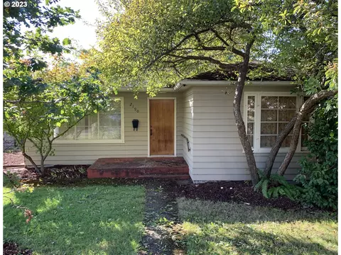 2190 Jackson St, Eugene, OR 97405