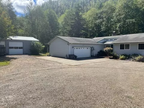 24775 Trask River Rd, Tillamook, OR 97141