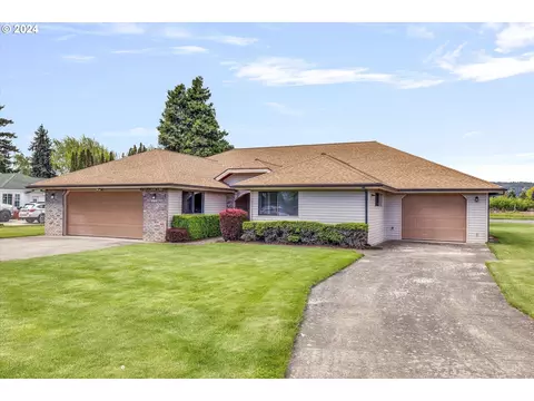 3670 Belmont Dr, Hood River, OR 97031