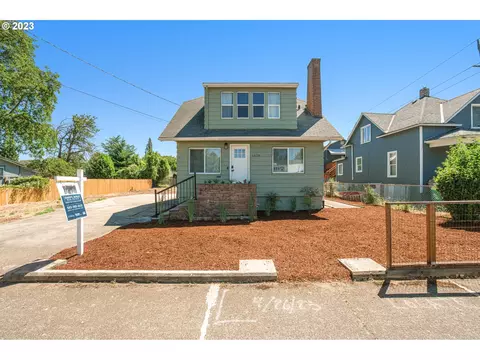 5628 SE 65th Ave, Portland, OR 97206