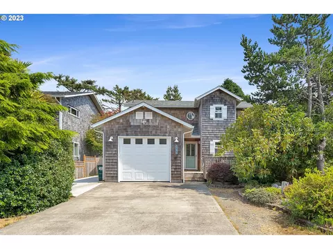 17675 Ocean Blvd, Rockaway Beach, OR 97136