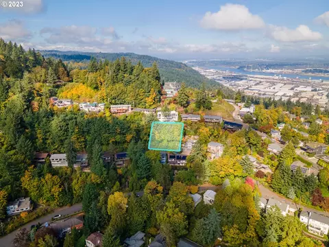 NW Valle Vista Ter, Portland, OR 97210
