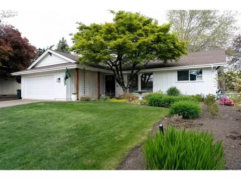 2905 Cheryl St, Eugene, OR 97408