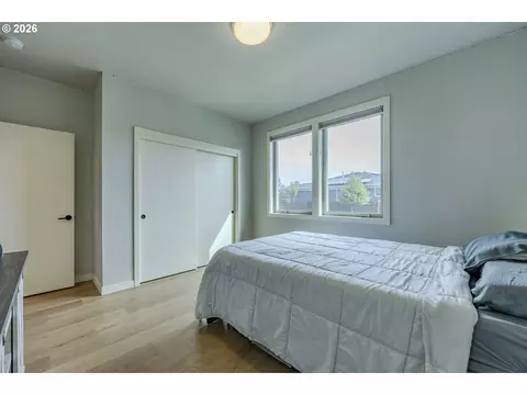 Bedroom - 3812 Siletz St, Eugene, OR 97408 photo 2 of 7