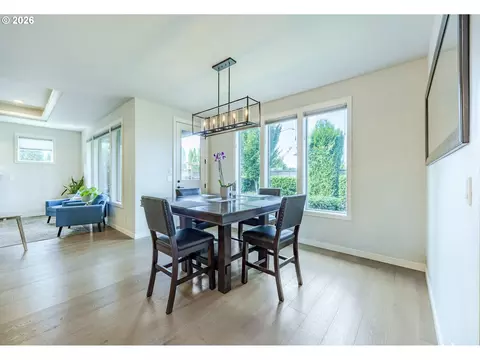 Dining - 3812 Siletz St, Eugene, OR 97408 photo 2 of 4
