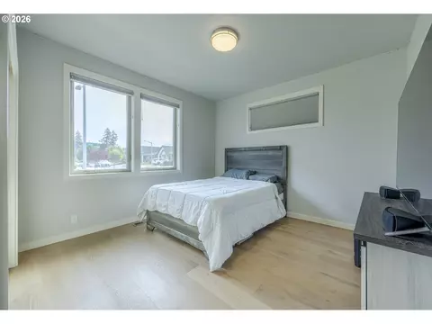 Bedroom - 3812 Siletz St, Eugene, OR 97408 photo 1 of 7