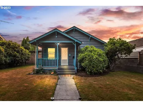 457 16th Ave, Longview, WA 98632
