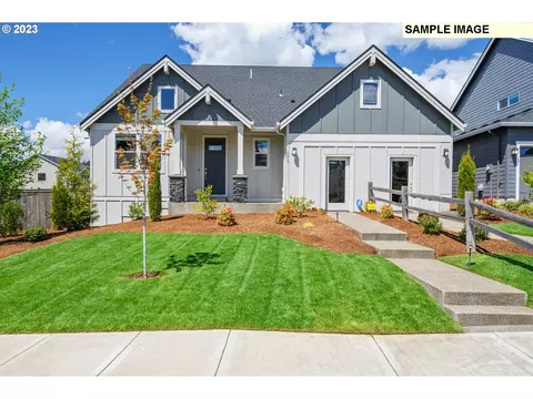 10383 SE Chief Obie Rd #268, Happy Valley, OR 97086