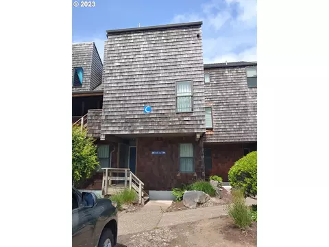 1000 SE Bay Blvd #103, Newport, OR 97365