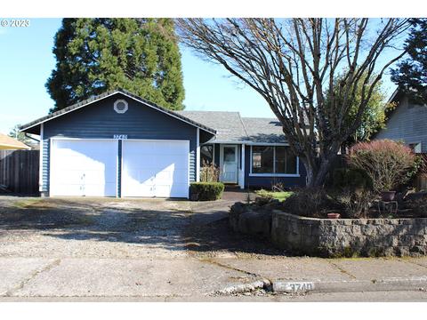 3740 Peppertree Dr, Eugene, OR 97402 photo 1