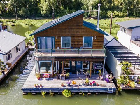 27448 NW St Helens Rd #462, Scappoose, OR 97056