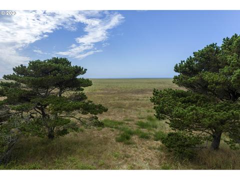 Pinehurst Rd, Gearhart, OR 97138