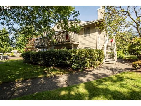 1943 Lake Isle Dr, Eugene, OR 97401
