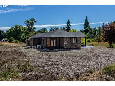 5119 Old Melrose Rd, Roseburg, OR 97471