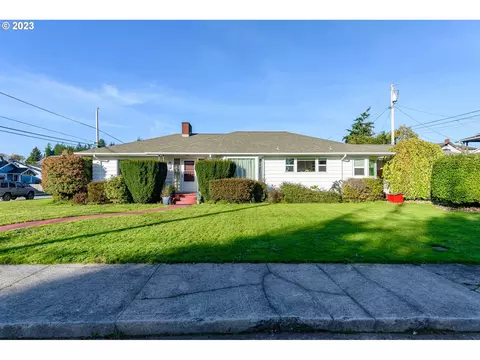 580 Delaware St, North Bend, OR 97459