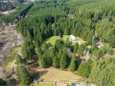 19444 Hwy 126, Walton, OR 97490