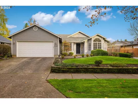 1126 SE 56th Ave, Hillsboro, OR 97123