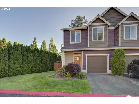 4942 SE Lucas Ct #10, Milwaukie, OR 97267