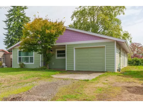 134 SW Cedar Ave, Warrenton, OR 97146