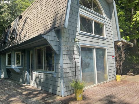 50 Little Switzerland Rd, Tidewater, OR 97390