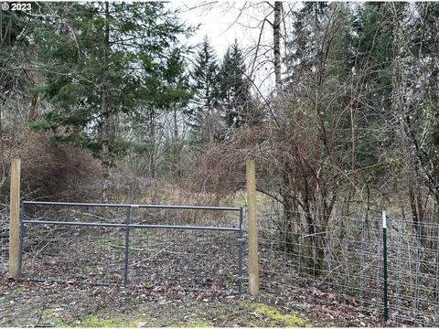 108 David Dean Dr, Kalama, WA 98625