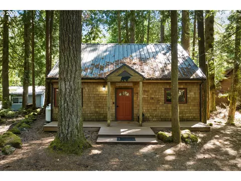 71650 E Minikahda Ave, Rhododendron, OR 97049