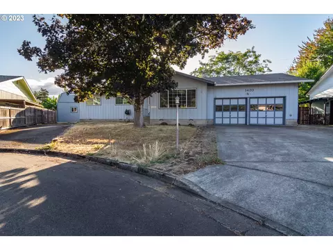 1420 NW El Dorado Ct, Roseburg, OR 97471