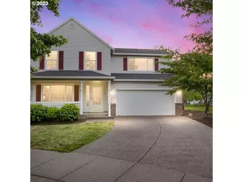 2353 NE 12th Ave, Hillsboro, OR 97124