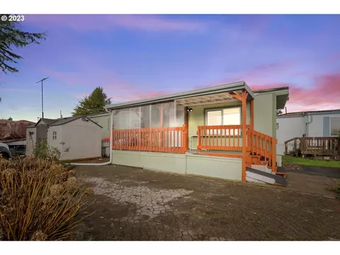 2400 SE Stratus Ave #18, Mcminnville, OR 97128
