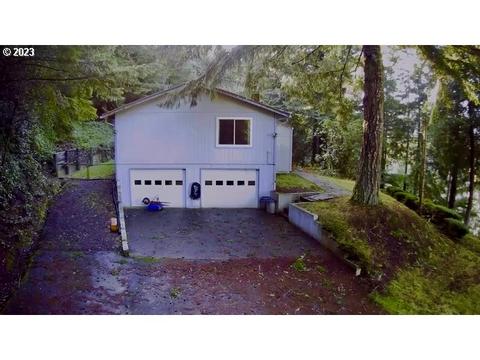 197 Walker Creek Rd, Reedsport, OR 97467