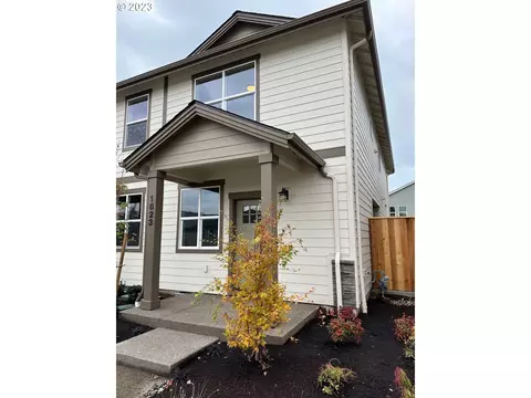 1823 SE Mulberry Ave #36, Dallas, OR 97338
