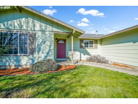 759 Delta Dr NE, Keizer, OR 97303