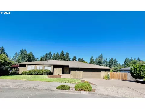 1107 NE 136th Ave, Portland, OR 97230