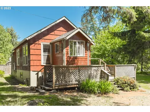 799 B St, Gearhart, OR 97138