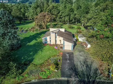 605 Shahala, North Bonneville, WA 98639