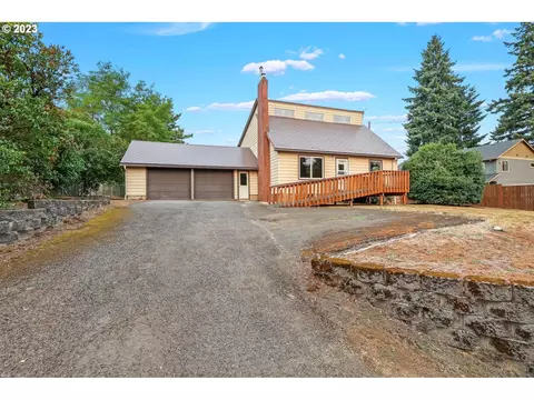 17845 Bluff Rd, Sandy, OR 97055