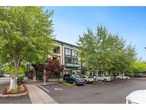 1371 NE Orenco Station Pkwy #13, Hillsboro, OR 97124