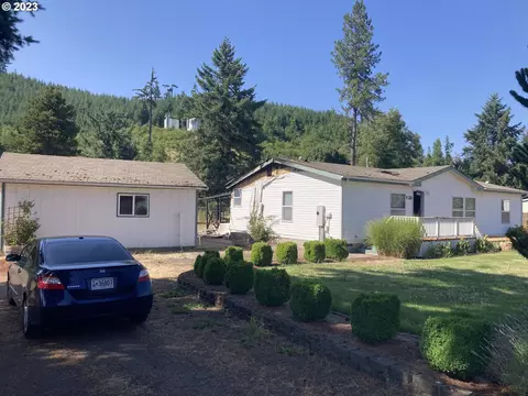 92221 Treston Ln, Marcola, OR 97454