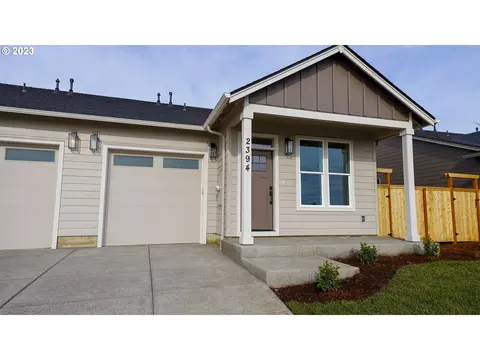 2394 W 8th Ave, Junction City, OR 97448
