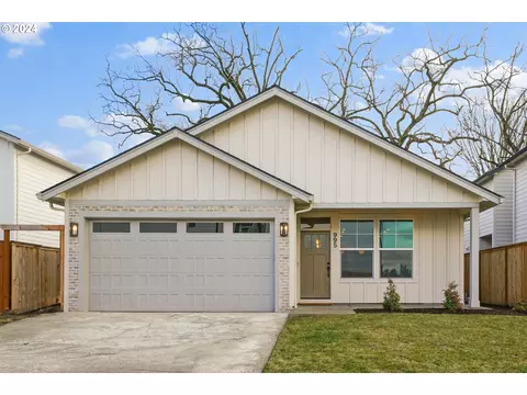 995 Park Ave NE, Salem, OR 97305