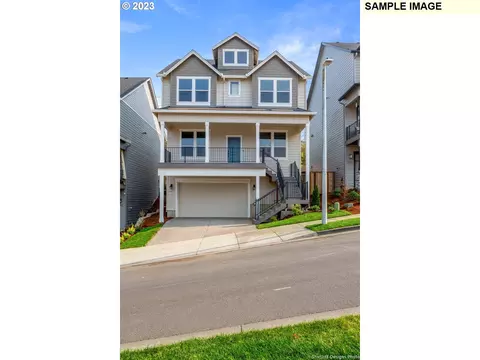 2490 NE Currin Creek Dr #127, Estacada, OR 97023