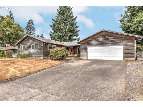 2533 SE Spruce St, Hillsboro, OR 97123