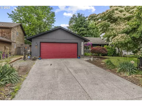 221 Larch St, Woodland, WA 98674