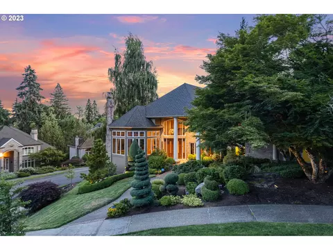 3853 Wellington Ct, West Linn, OR 97068