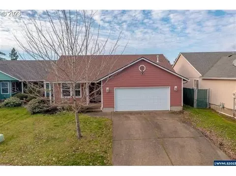 830 S Monmouth Ave, Monmouth, OR 97361